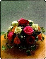 Mix Roses in round bowl