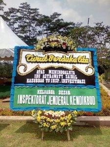 Toko Bunga di Karawang Barat